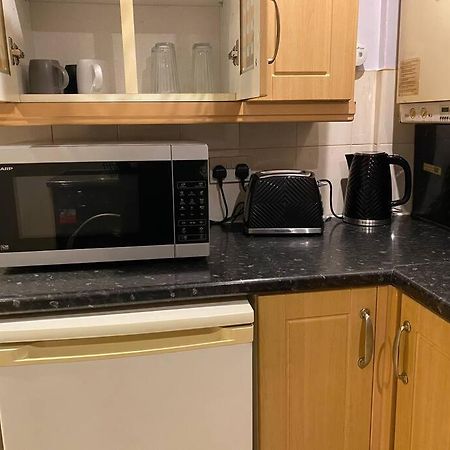 Spacious 2 Bedroom Flat London Londres Exterior foto