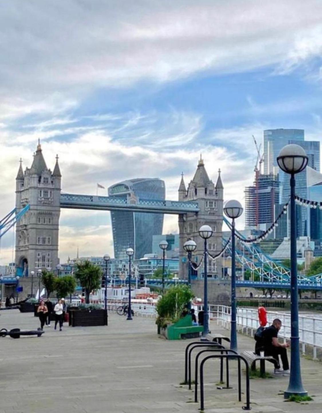 Spacious 2 Bedroom Flat London Londres Exterior foto